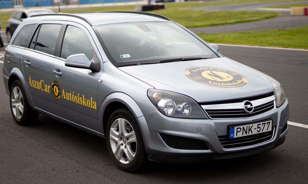 AszuCar Opel Astra H kombi jogosítvány Kecskemét